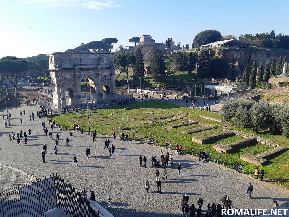 Рим за 1 день - вид с Колизея