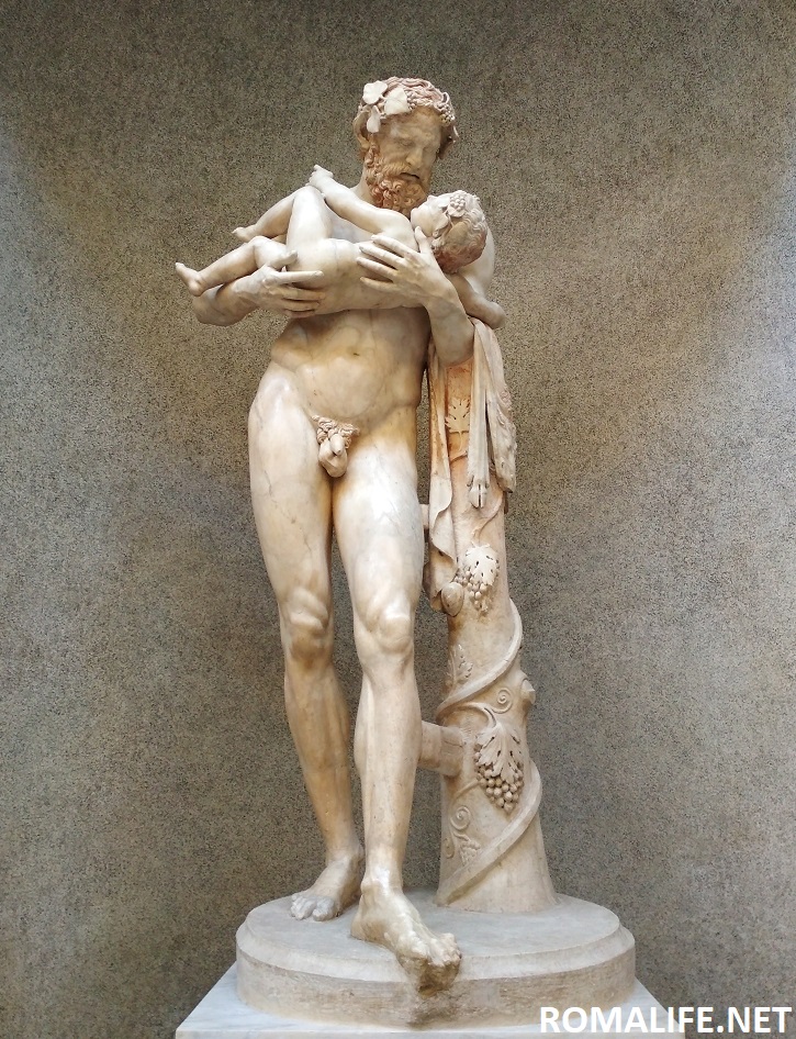 Статуя в Ватиканском музее