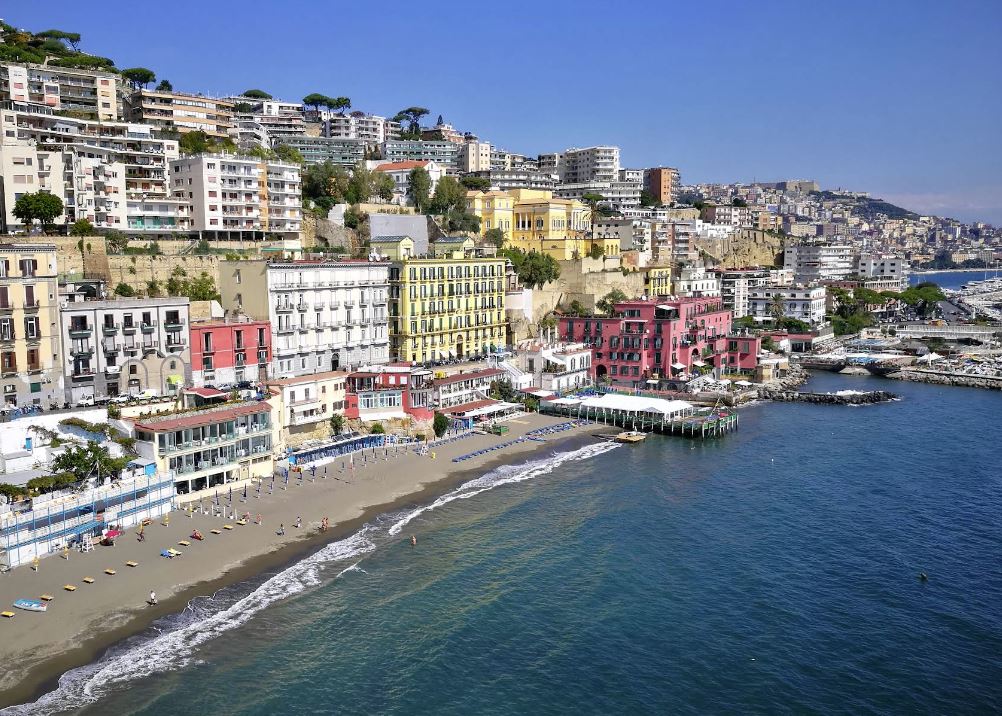 Поездка в Неаполь